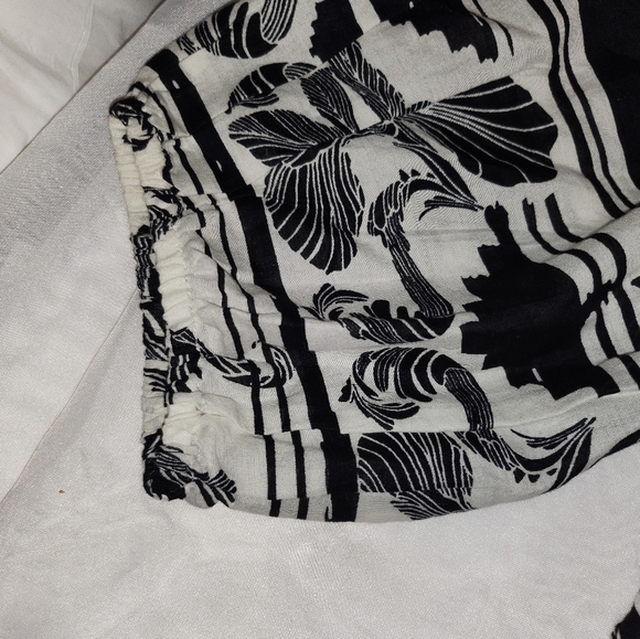 Blause  black and white Express - Picture 7 of 9